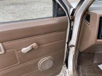 Nissan DATSUN PICK UP 1991