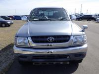Toyota HILUX 2002