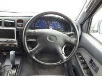 Toyota HILUX 2002