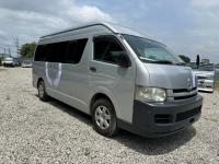 Toyota HIACE COMMUTER 2010