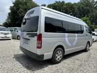 Toyota HIACE COMMUTER 2010