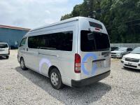 Toyota HIACE COMMUTER 2010
