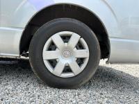 Toyota HIACE COMMUTER 2010