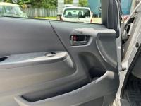 Toyota HIACE COMMUTER 2010