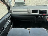 Toyota HIACE COMMUTER 2010