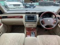 Toyota CROWN 2002