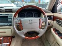Toyota CROWN 2002