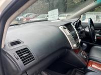 Toyota HARRIER 2008