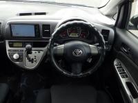 Toyota WISH 2008