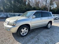 Toyota KLUGER V 2004