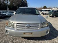 Toyota KLUGER V 2004