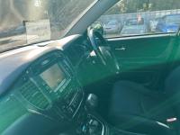 Toyota KLUGER V 2004