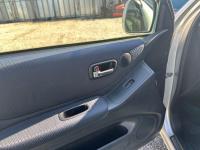 Toyota KLUGER V 2004