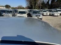Toyota KLUGER V 2004
