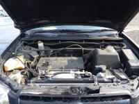 Toyota KLUGER L 2004
