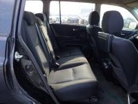 Toyota KLUGER L 2004