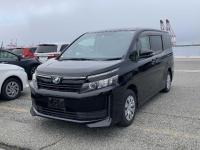 Toyota VOXY 2016