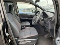 Toyota VOXY 2016