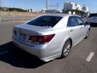 Toyota CROWN HYBRID 2018
