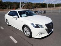 Toyota CROWN HYBRID 2015