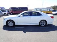 Toyota CROWN HYBRID 2015