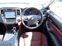 Toyota CROWN HYBRID 2015