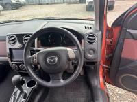 Mazda VERISA 2010