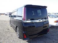 Toyota NOAH 2018