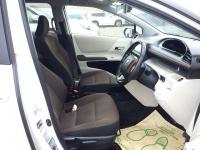 Toyota SIENTA 2018