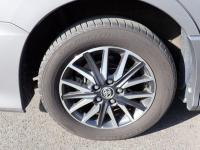 Toyota VOXY 2015