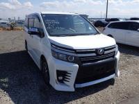 Toyota VOXY 2016