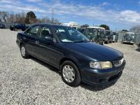 Nissan SUNNY 2002
