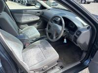 Nissan SUNNY 2002