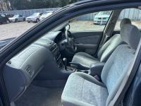 Nissan SUNNY 2002