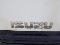 Isuzu ELF TRUCK 2011