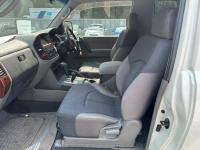 Mitsubishi PAJERO 2006