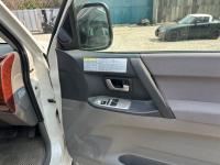 Mitsubishi PAJERO 2006