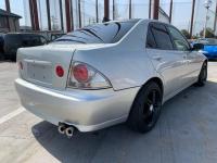 Toyota ALTEZZA 1999