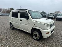 Daihatsu NAKED 2000