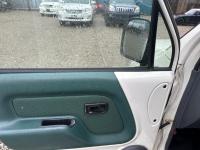 Daihatsu NAKED 2000