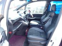 Toyota NOAH 2016