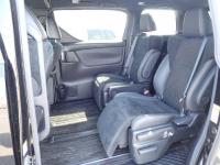 Toyota VELLFIRE 2021