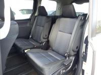Toyota NOAH 2015
