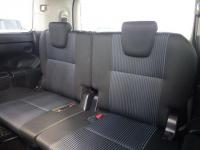 Toyota NOAH 2015