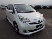 Toyota RACTIS 2011