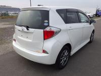 Toyota RACTIS 2011