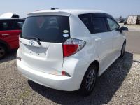 Toyota RACTIS 2011