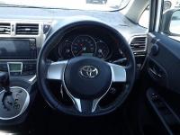 Toyota RACTIS 2011