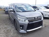 Toyota VOXY 2016