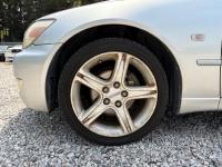 Toyota ALTEZZA 1999